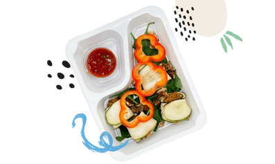 wegetariańskie danie z cukinii dietetyczny posiłek z cateringu dietetycznego