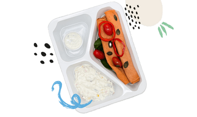 naleśniki bez tłuszczu z twarożkiem dietetyczny posiłek z cateringu dietetycznego