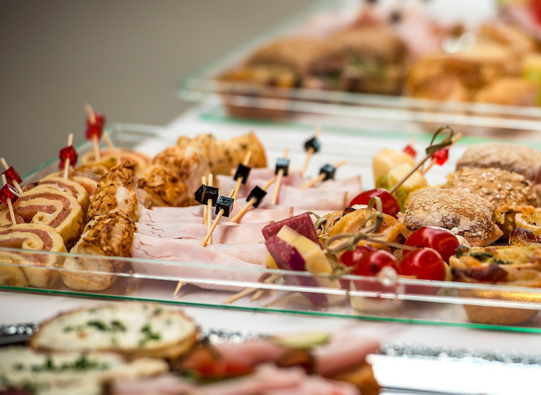 przekąski na przyjęcie do domu