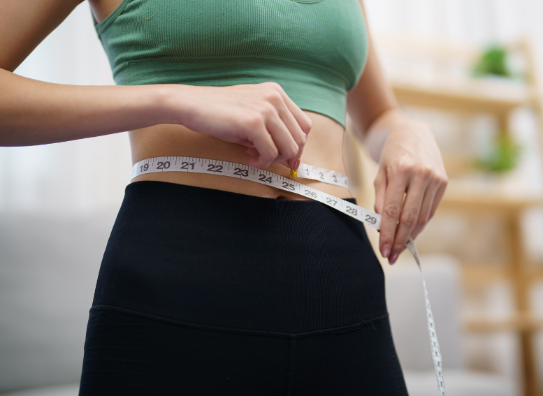 jak schudnąć z brzucha mierzenie metrem krawieckim