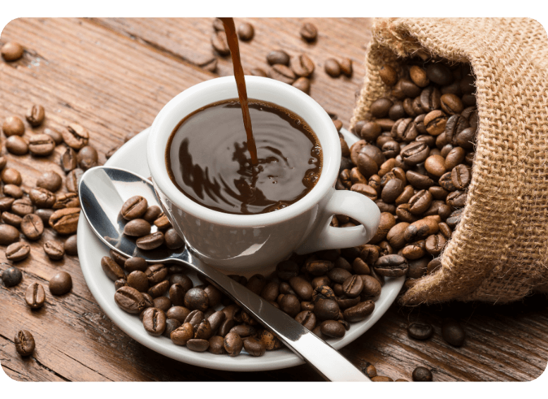Picie kawy na czczo w diecie pudełkowej – wpływ kawy na żołądek i metabolizm